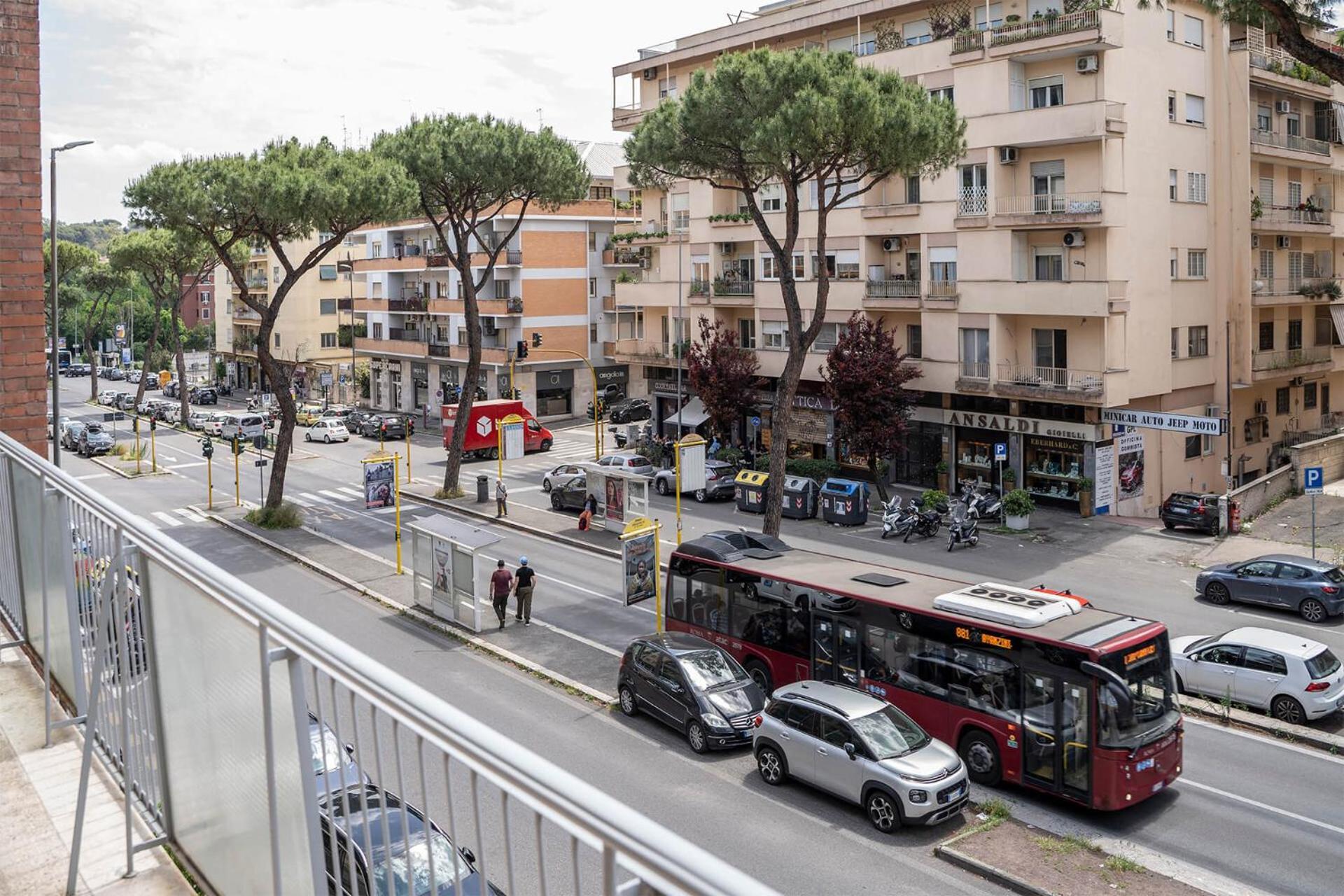 Casa Elena, 15 Minutes Walking Distance To St.peter's Church Apartamento *